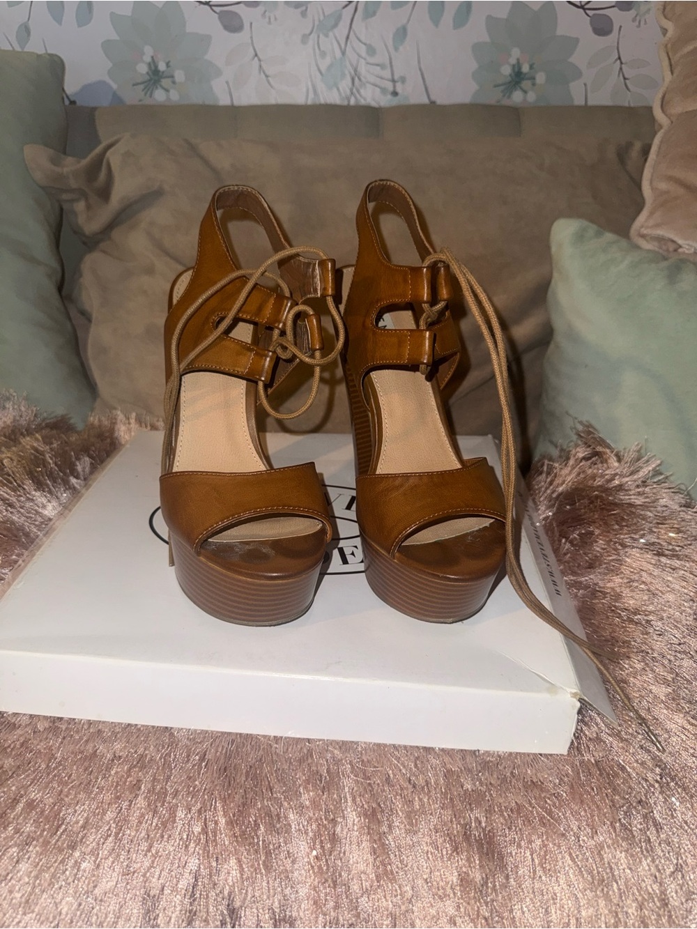 Steve Madden Brown Lace-Up Platform Sandals